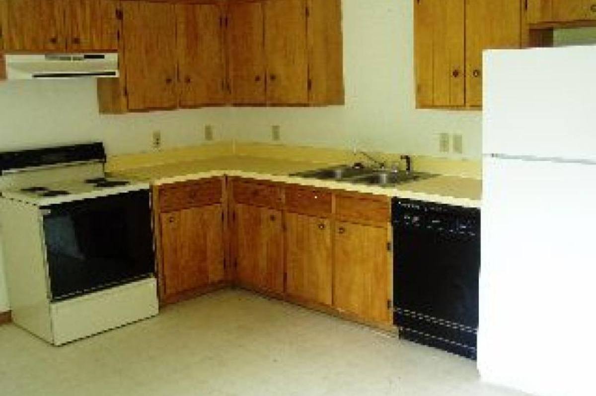 Apartment for rent at 102 Settlement Dr, Lynchburg, VA 24502