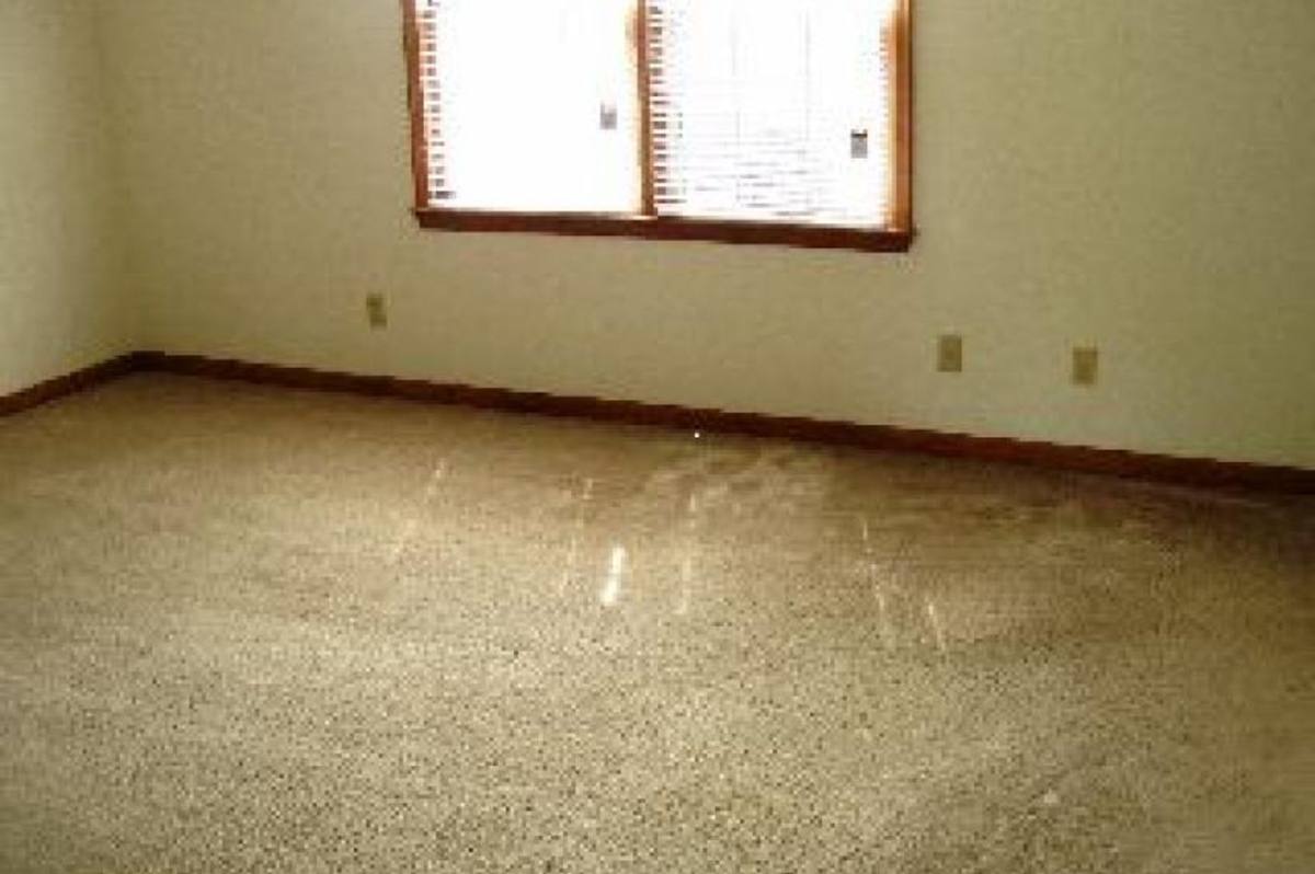 Apartment for rent at 102 Settlement Dr, Lynchburg, VA 24502