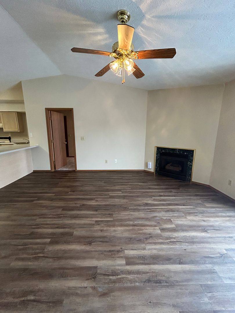 Apartment for rent at 2001 S Morris Ave, Bloomington, IL 61704