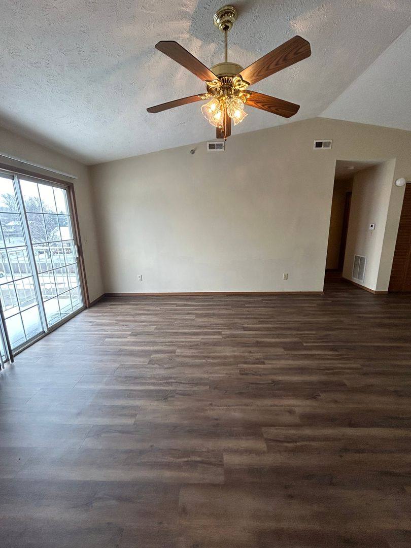 Apartment for rent at 2001 S Morris Ave, Bloomington, IL 61704