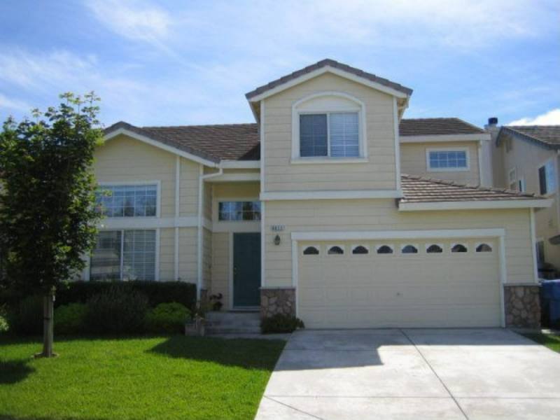 House for rent at 8022 Mammoth Dr, Rohnert Park, CA 94928