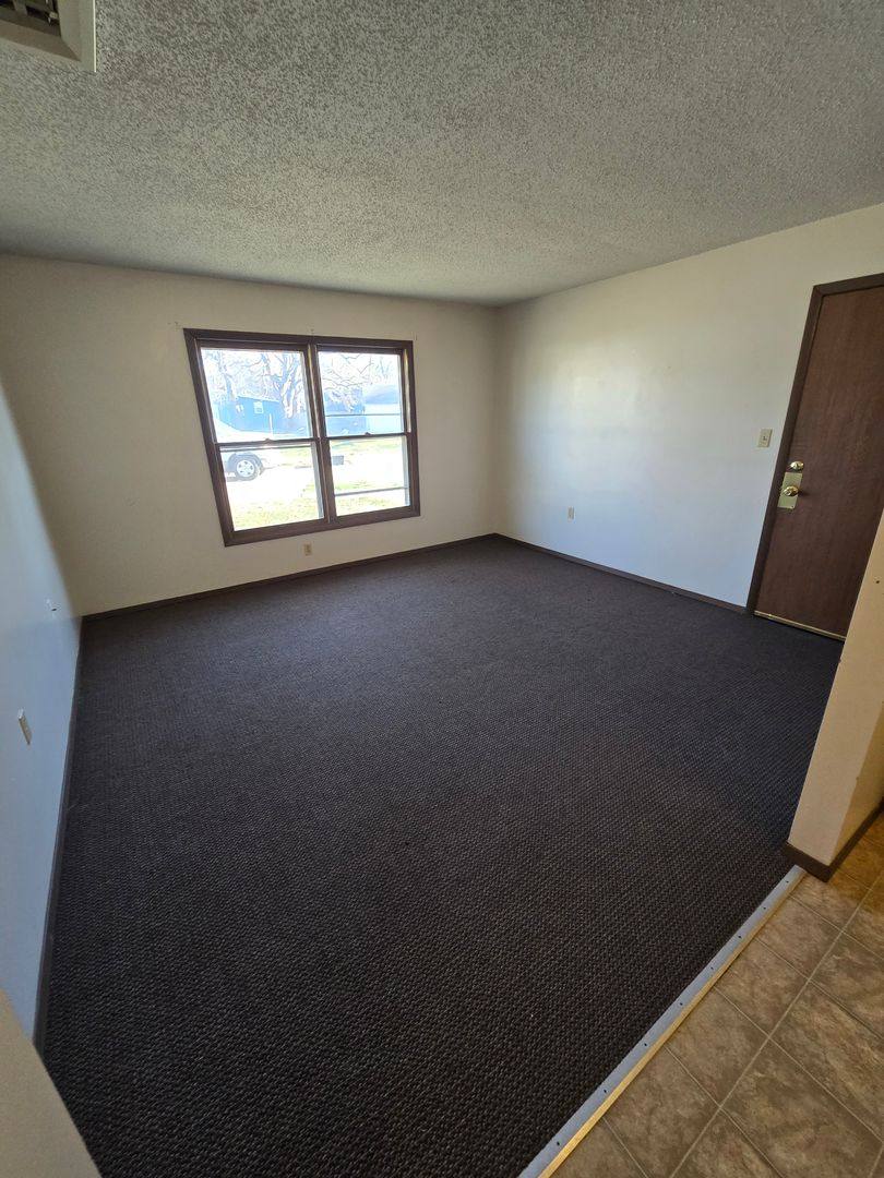 Apartment for rent at 711 NW 10th, Abilene, KS 67410