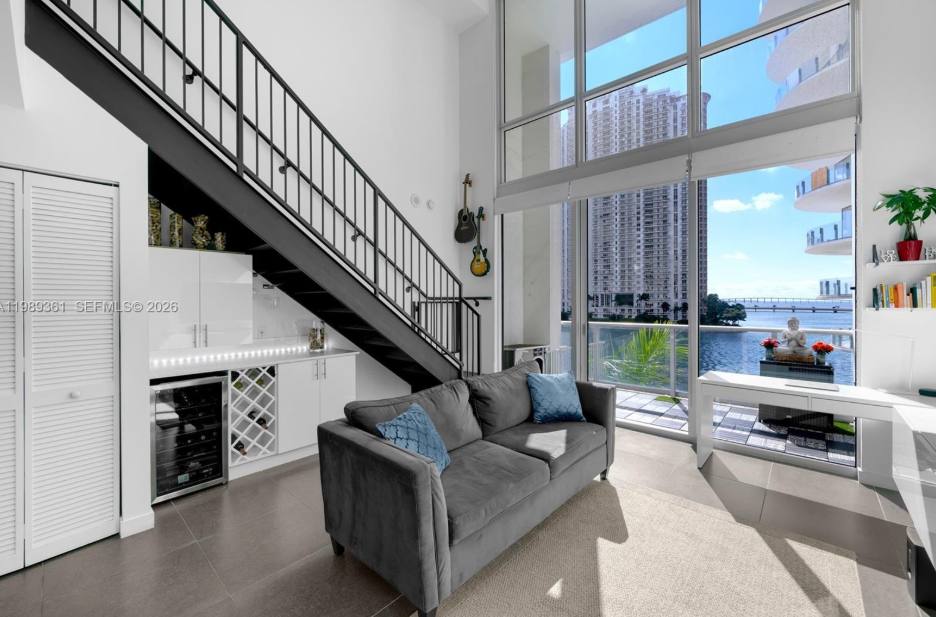 Apartment for rent at 300 S Biscayne Blvd #L-410, Miami, FL 33131