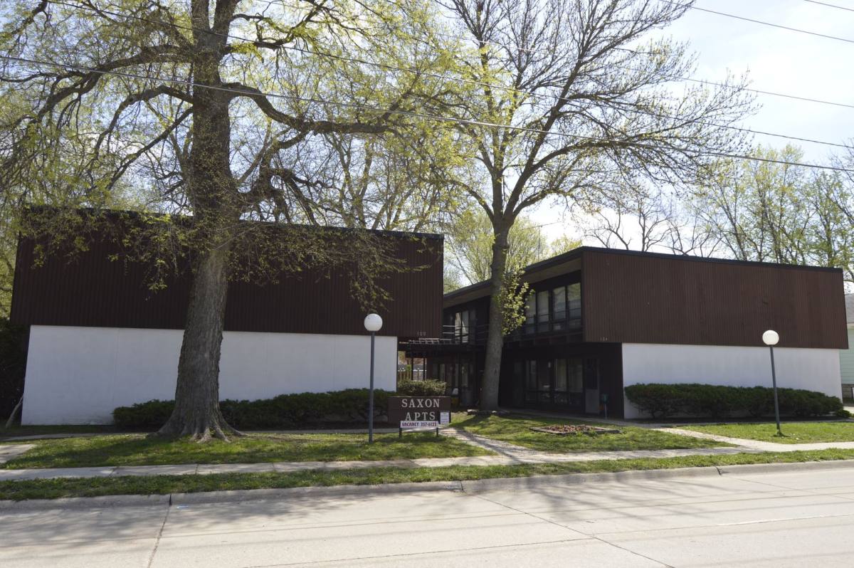 Apartment for rent at 104 S 8th St, Clear Lake, IA 50428