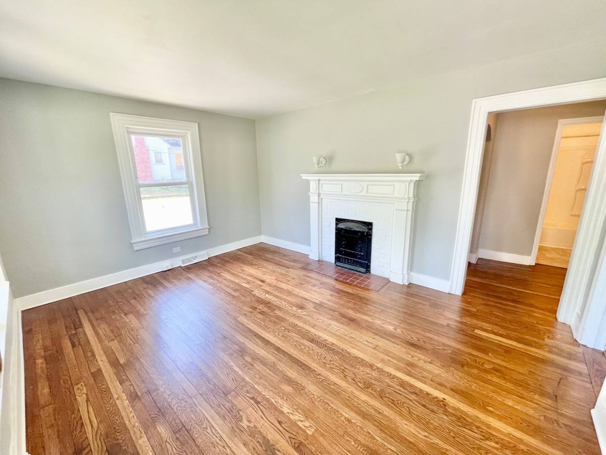 House for rent at 811 Dana Place, Greensboro, NC 27406