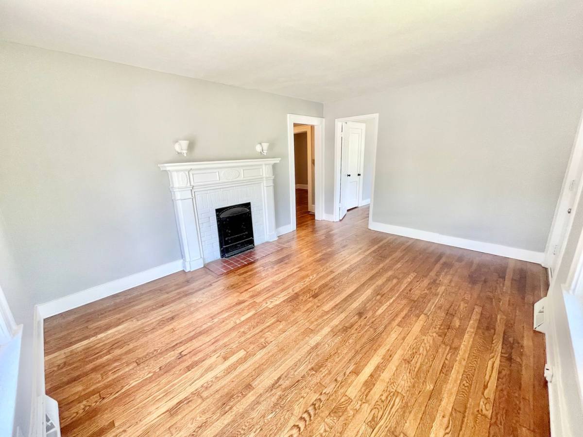 House for rent at 811 Dana Place, Greensboro, NC 27406