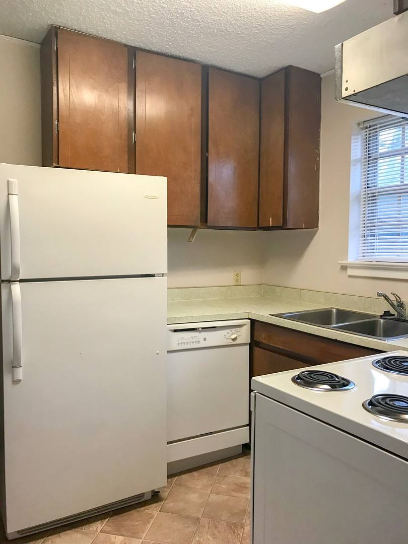 Townhouse for rent at 2846 Walton Way, Augusta, GA 30909