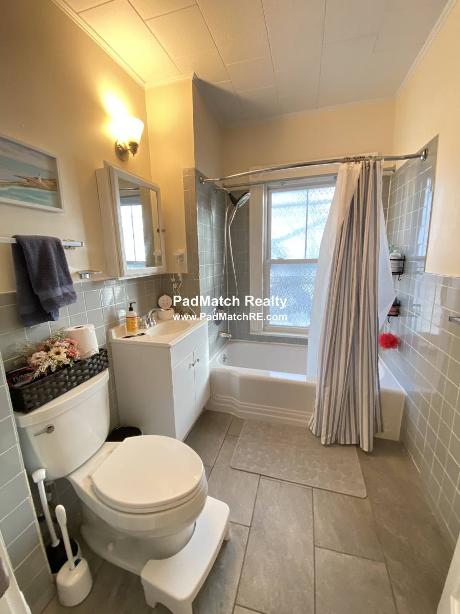 Apartment for rent at 14 Chiswick #4, Brighton, MA 02135