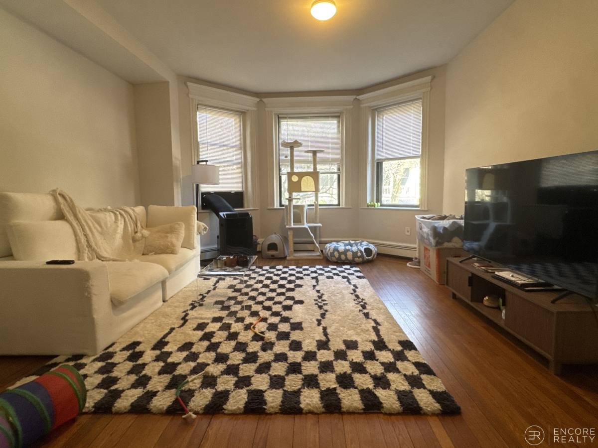 Apartment for rent at 11 Stearns Rd #1, Brookline, MA 02446