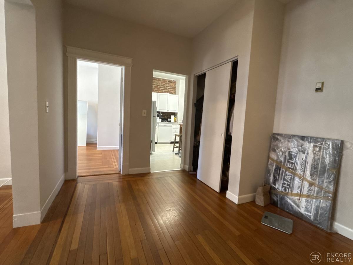 Apartment for rent at 11 Stearns Rd #1, Brookline, MA 02446