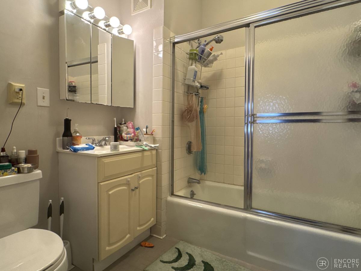 Apartment for rent at 11 Stearns Rd #1, Brookline, MA 02446