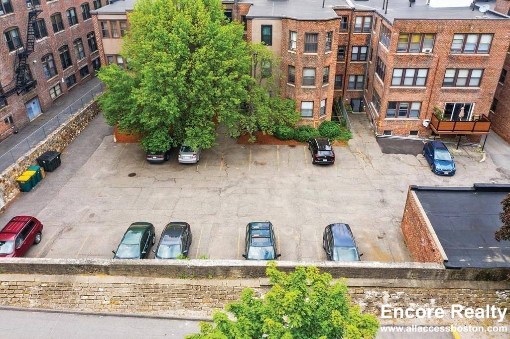 Apartment for rent at 11 Stearns Rd #1, Brookline, MA 02446