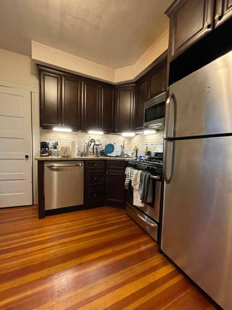 Apartment for rent at 352 Main St #1, Medford, MA 02155