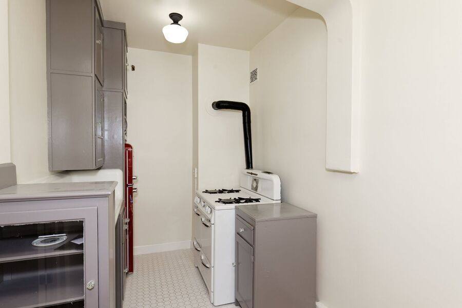Apartment for rent at 2709 Dwight Way #2, Berkeley, CA 94704