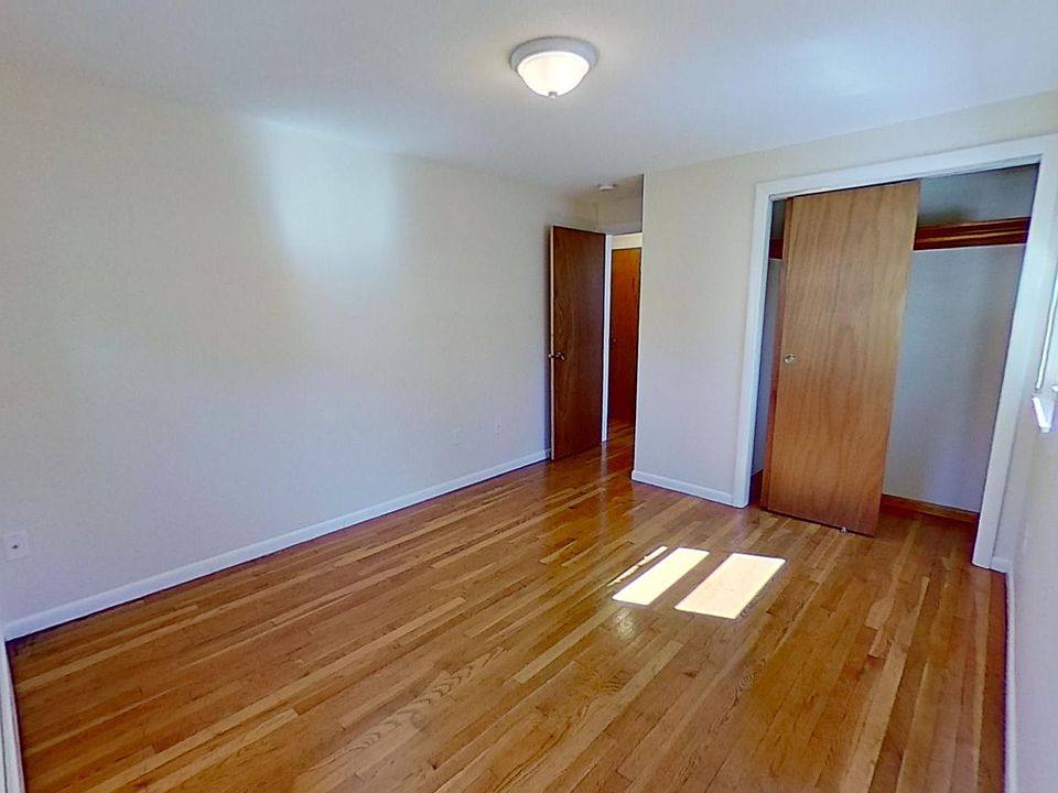 Apartment for rent at 8 Friend St #4, Waltham, MA 02453