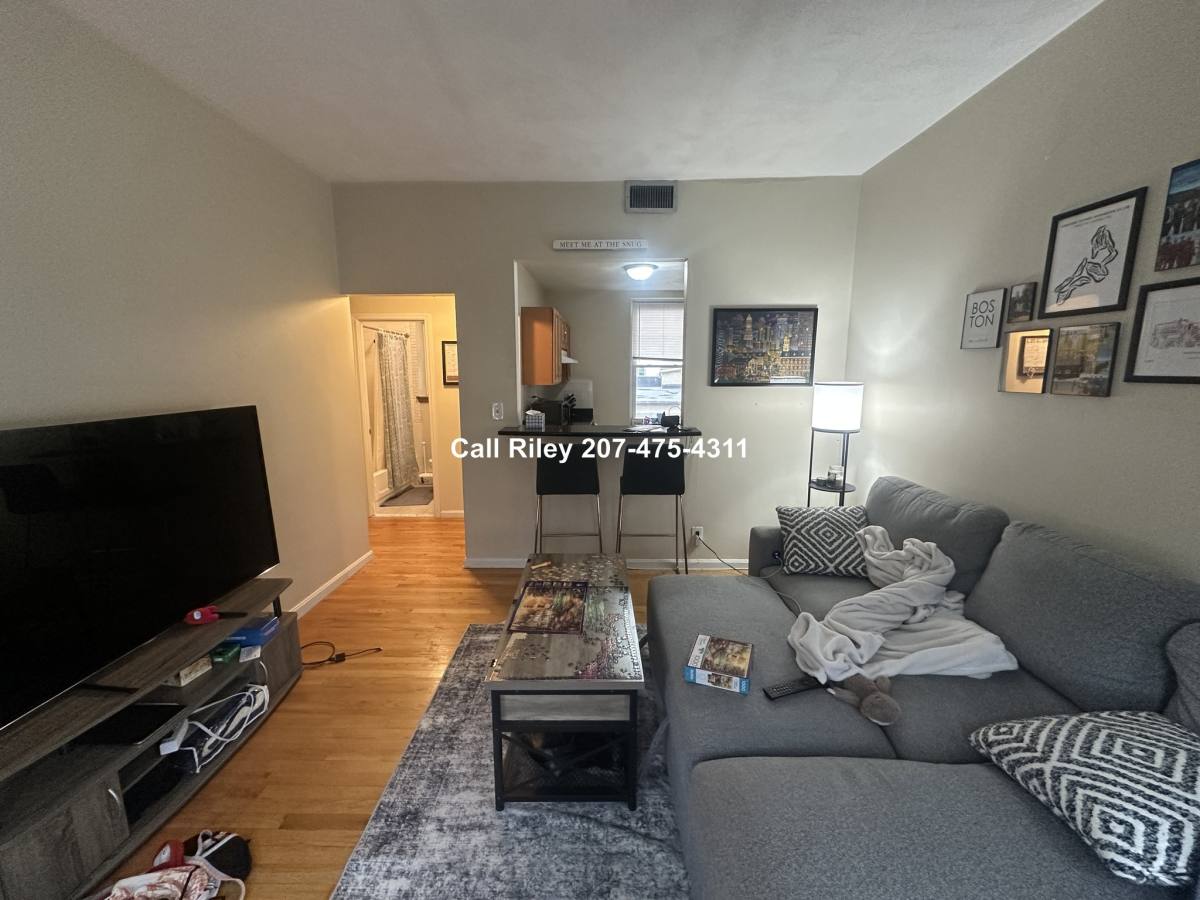 Apartment for rent at 1427 Commonwealth Ave #205, Brighton, MA 02135