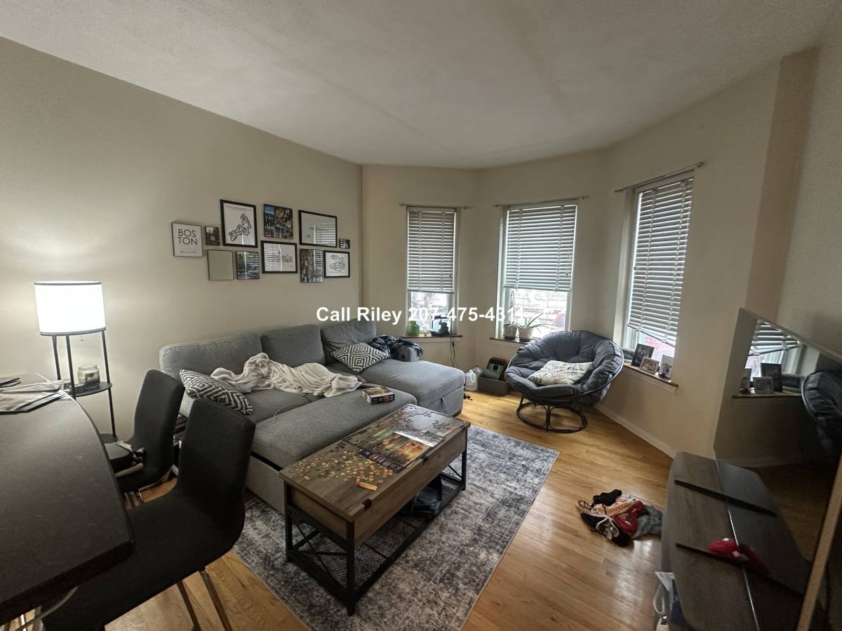 Apartment for rent at 1427 Commonwealth Ave #205, Brighton, MA 02135