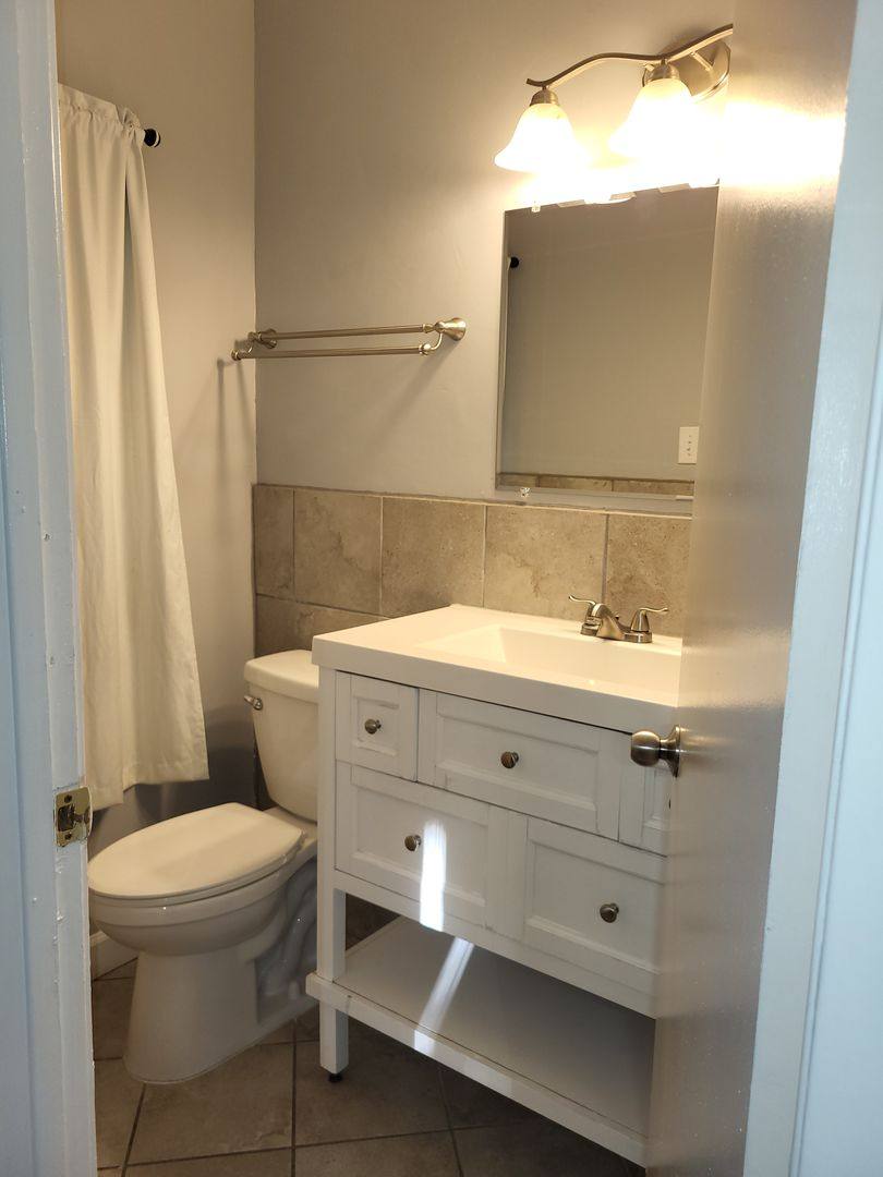 House for rent at 221 Scott Ave, Universal City, TX 78148