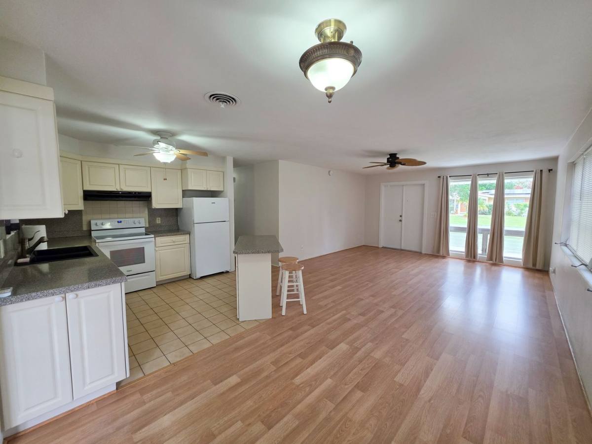 House for rent at 1715 41st Ave, Vero Beach, FL 32960