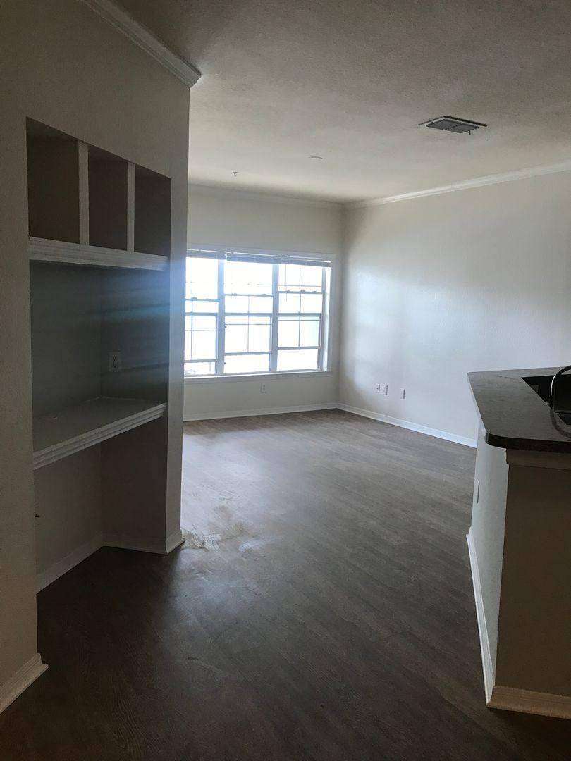 Apartment for rent at 3621 Conroy Rd, Orlando, FL 32839
