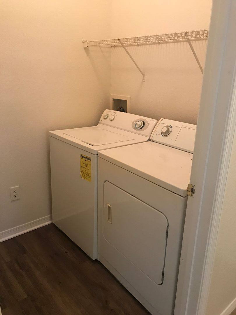 Apartment for rent at 3621 Conroy Rd, Orlando, FL 32839