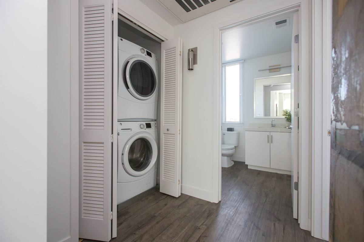 Apartment for rent at 403 S Garrard Blvd, Richmond, CA 94801