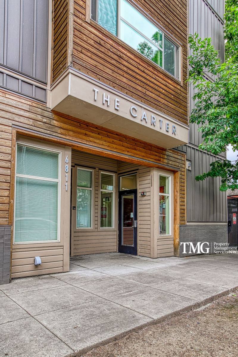 Apartment for rent at 6811 NE Grand Ave, Portland, OR 97211