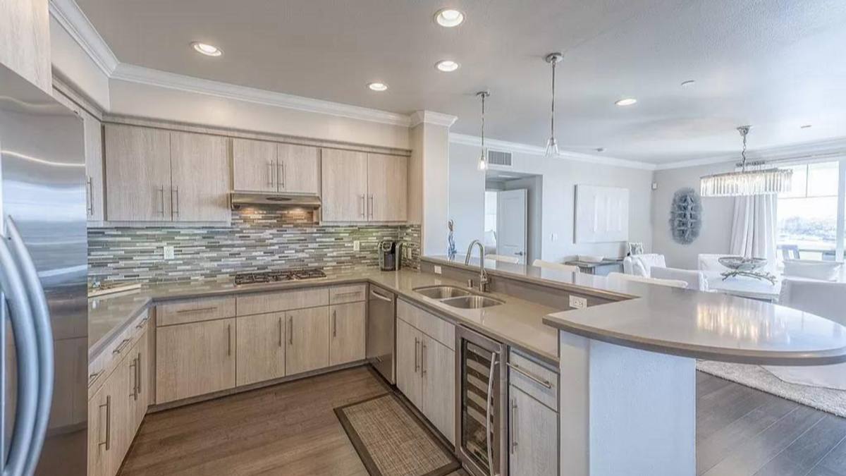 Apartment for rent at 4346 Tradewinds Dr, Oxnard, CA 93035