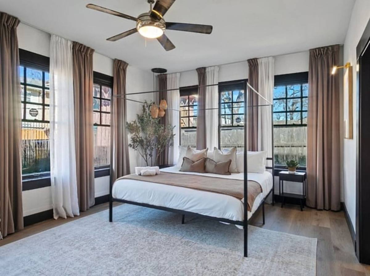 Apartment for rent at 4717 Gaston Ave, Dallas, TX 75246