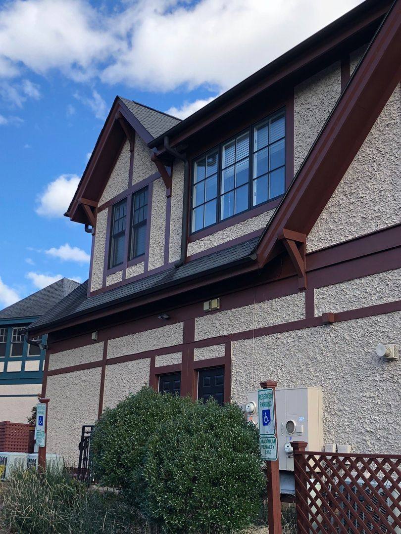 Apartment for rent at 6 E Market St, Black Mountain, NC 28711