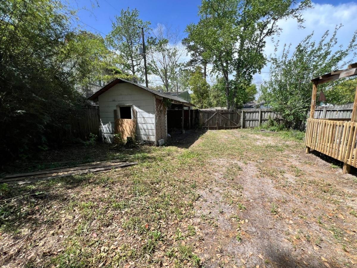 House for rent at 2201 Mississippi Ave, Savannah, GA 31404