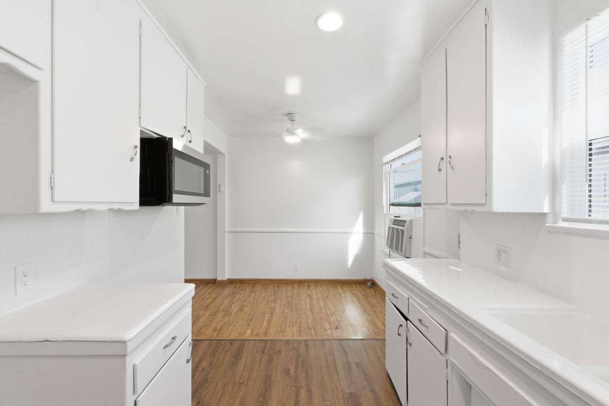 Apartment for rent at 20610 Hartland St, Winnetka, CA 91306