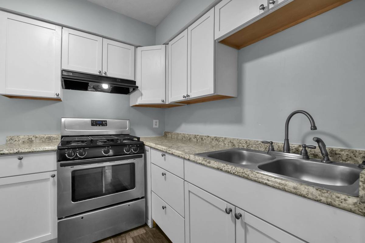 Apartment for rent at 2162 Fitzroy Dr, Columbus, OH 43224
