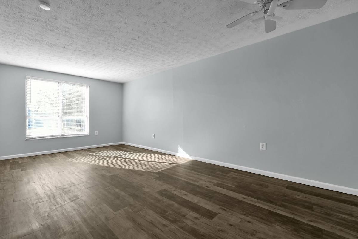 Apartment for rent at 2200 Walford Lane #100, Columbus, OH 43224