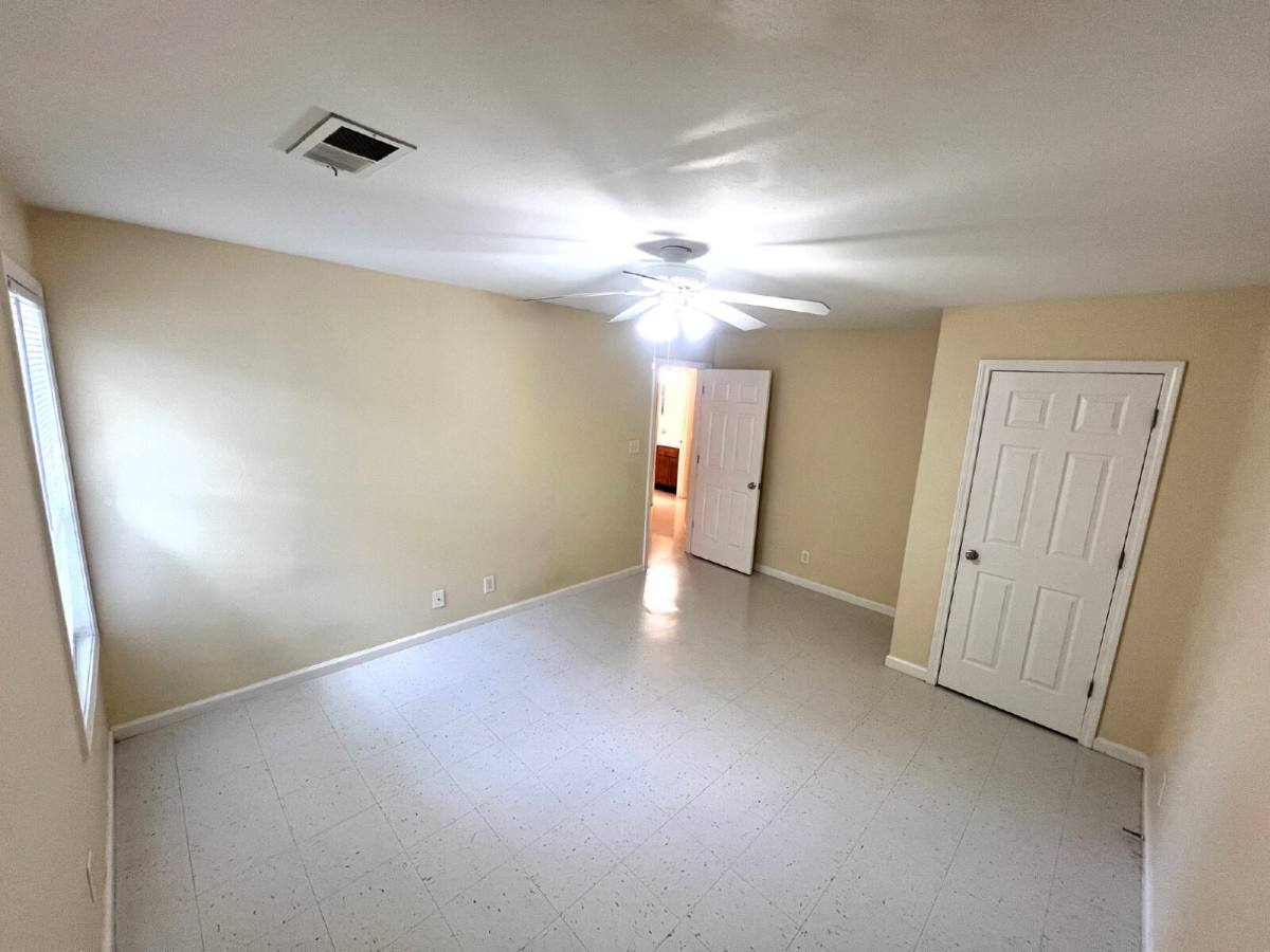 Townhouse for rent at 9103 Pembroke Oak Grove Rd #4E, Oak Grove, KY 42262