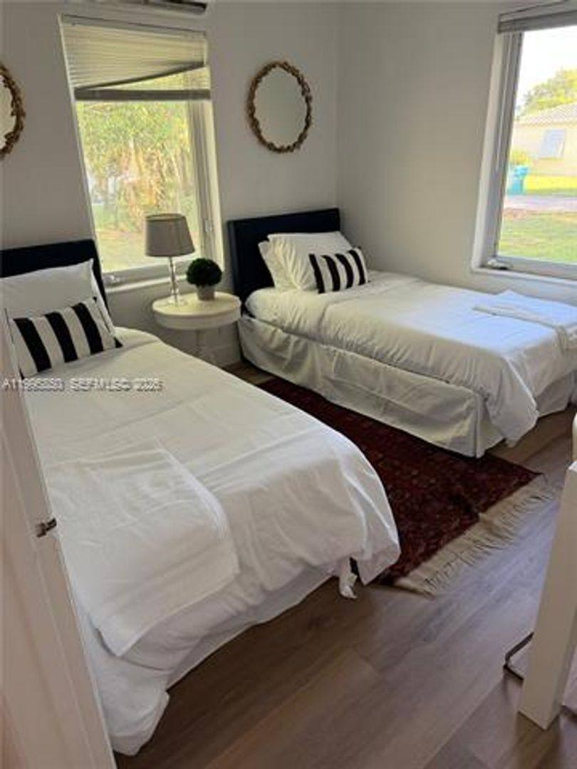 Apartment for rent at 11201 NE 10th Ave, Miami, FL 33161