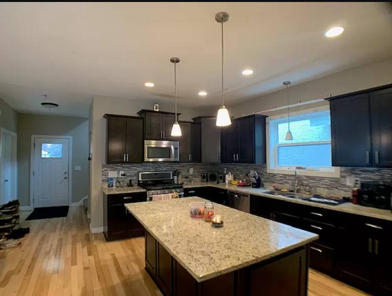 House for rent at 1037 26th Ave SE, Minneapolis, MN 55414