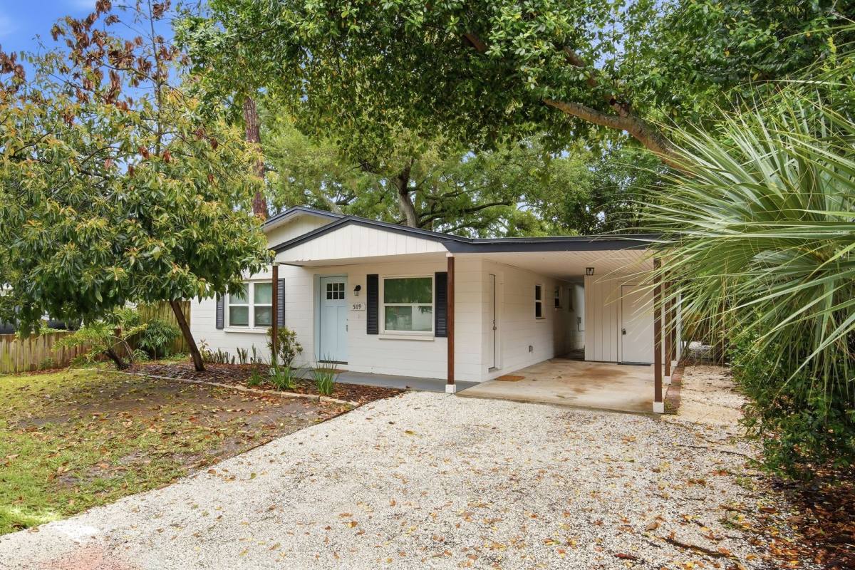 House for rent at 5119 Chilkoot St, Tampa, FL 33617
