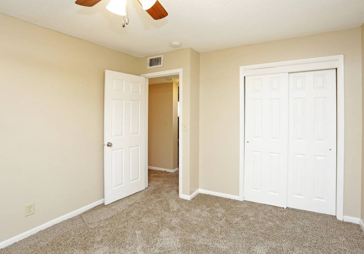 Apartment for rent at 708 13th St, West Des Moines, IA 50265
