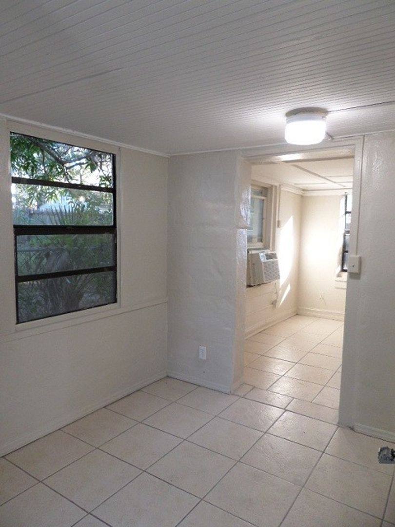 Apartment for rent at 2242 23rd Ave S, Saint Petersburg, FL 33712