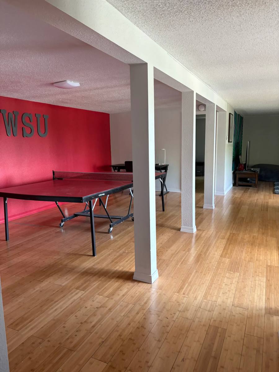 House for rent at 1630 Upper Dr, Pullman, WA 99163