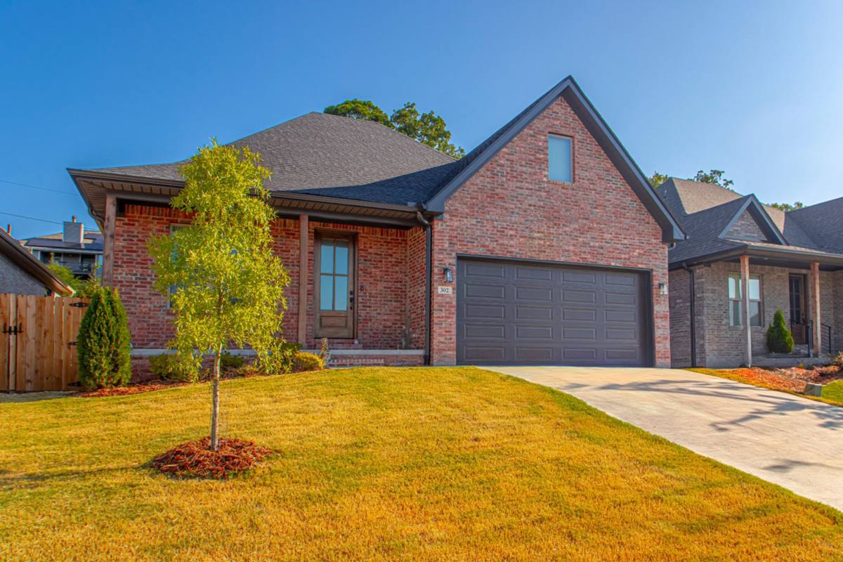 House for rent at 302 Kanis Ridge Dr, Little Rock, AR 72223