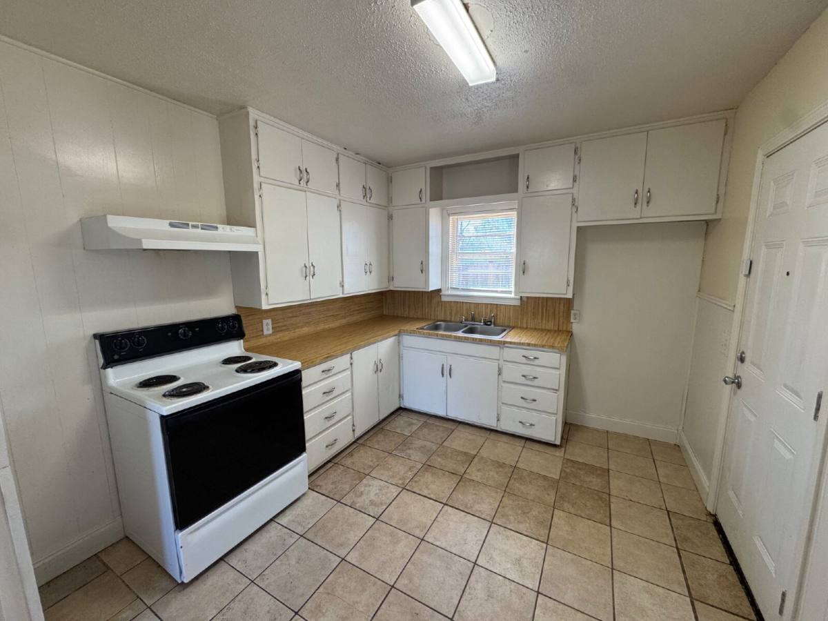 House for rent at 2011 38th St, Lubbock, TX 79412