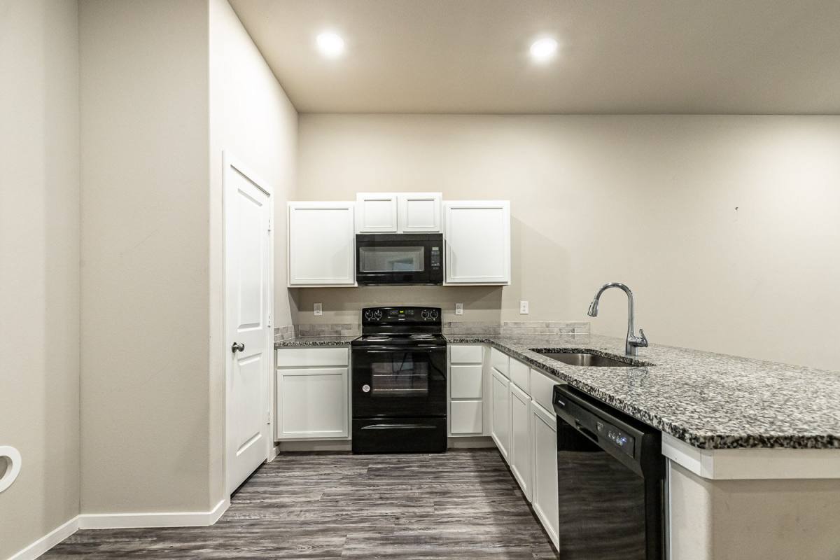 Townhouse for rent at 1917 Langford Ave #B, Lubbock, TX 79407