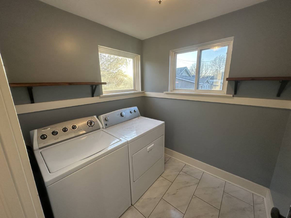 House for rent at 903 9th Ave S, Nampa, ID 83651