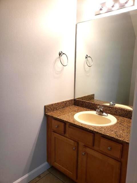 Townhouse for rent at 121 Tooke St, Fort Walton Beach, FL 32547