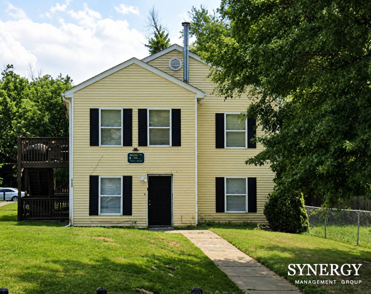 Apartment for rent at 2708 Greenwood Ave, Louisville, KY 40211