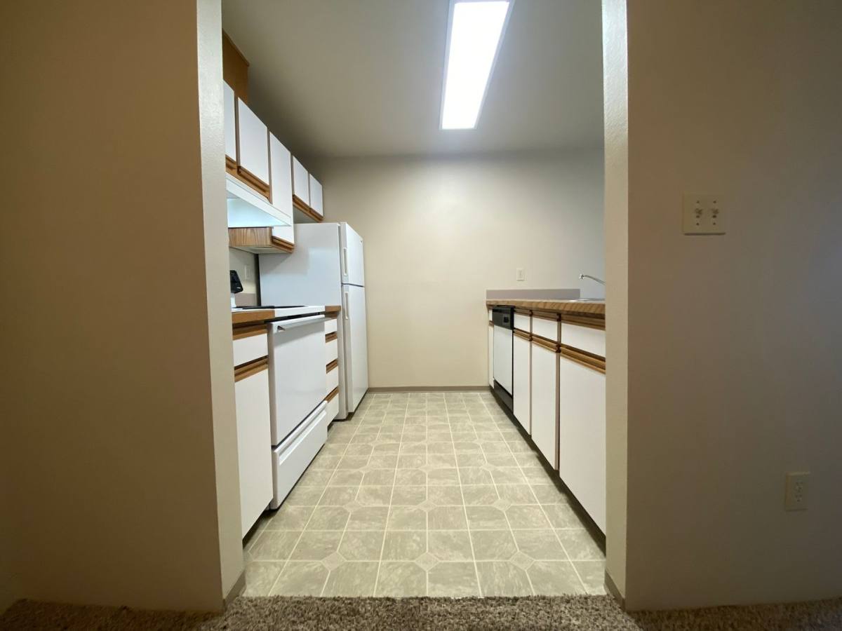 Apartment for rent at 802 E Juniper Ave, Ellensburg, WA 98926