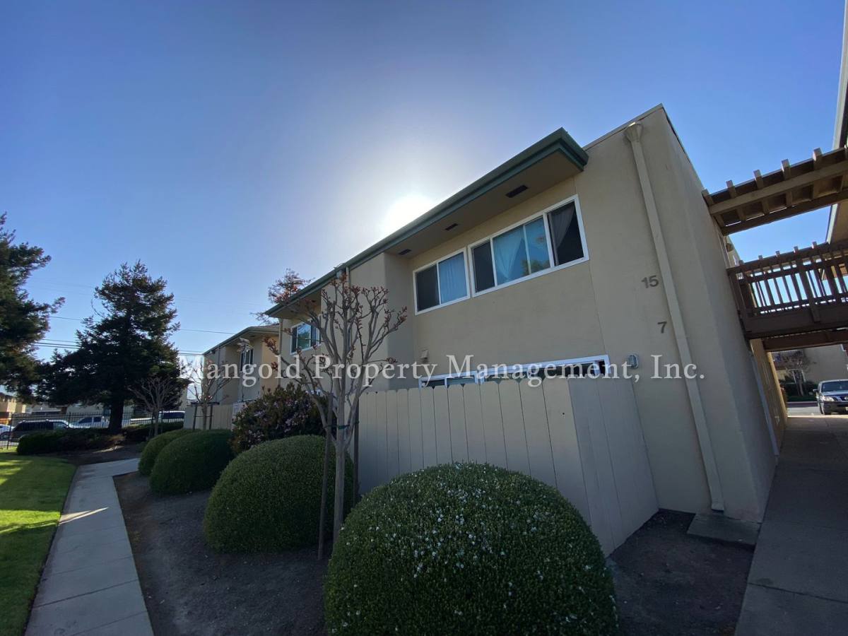 Apartment for rent at 1112 Del Monte Ave, Salinas, CA 93905