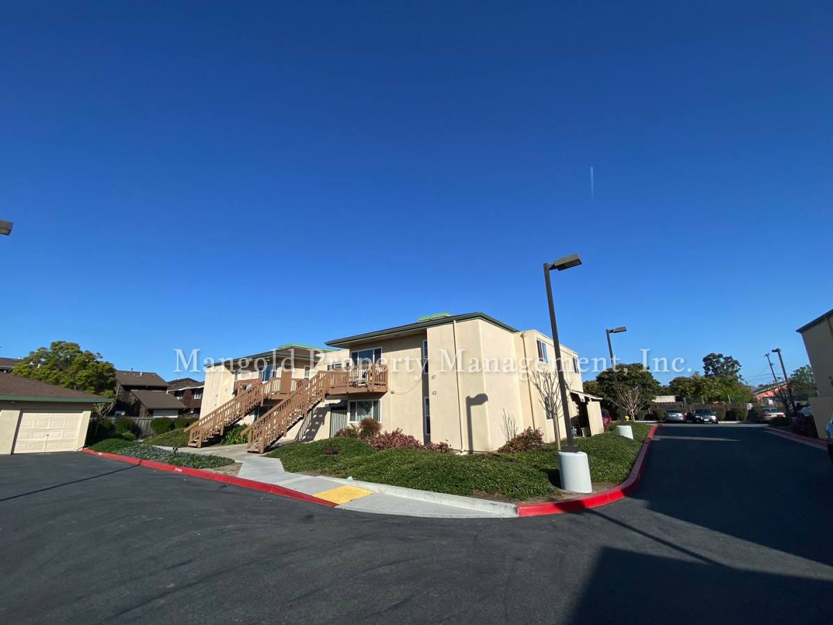 Apartment for rent at 1112 Del Monte Ave, Salinas, CA 93905
